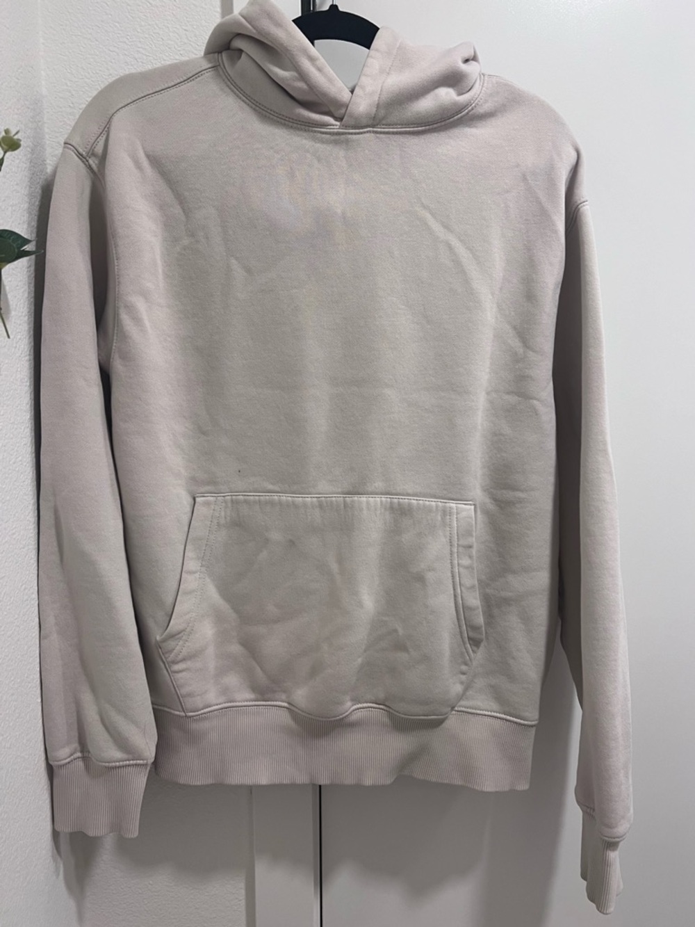 Cream Old navy unisex pull over sweater hoodie